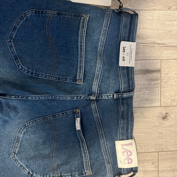 Jeans - Picture 5 of 6